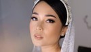 Influencer Ayla Dimitri resmi menikah dengan Rama Devara Sofyar&period; Simak yuk&comma; deretan potret bahagia keduanya&period;