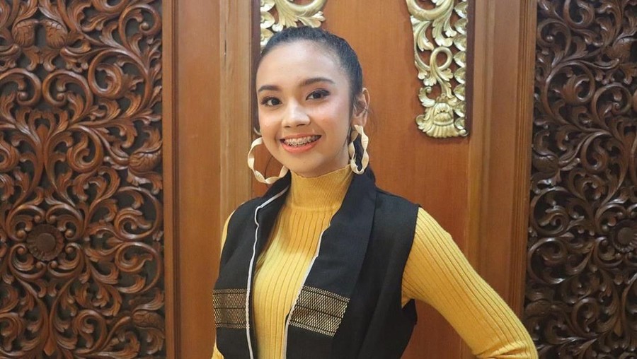 Salah satu peserta Indonesian Idol yang bernama Lyodra Ginting membuat para juri terpukau.