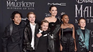 PROFIL ANAK ANGELINA JOLIE
