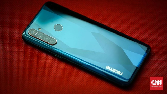 Realme Indonesia telah berkomunikasi dengan kantor pusat terkait peluang flagship Realme X2 Pro dengan prosesor Snapdragon 855+ bisa dipasarkan di Indonesia.