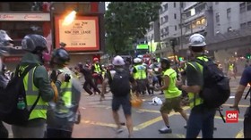 VIDEO: Angka Kedatangan Turis di Hong Kong Turun 50 Persen