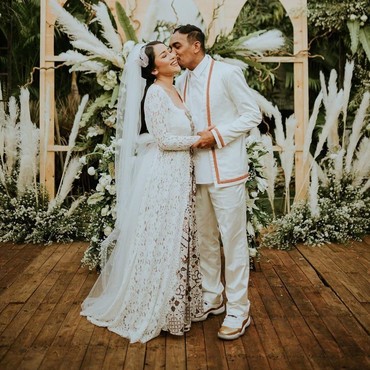 Dua Tahun Kepergian Glenn Fredly, Mutia Ayu Ngaku Belum Move On