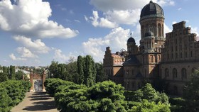Chernivtsi, Kota Arsitektur Bersejarah di Ukraina