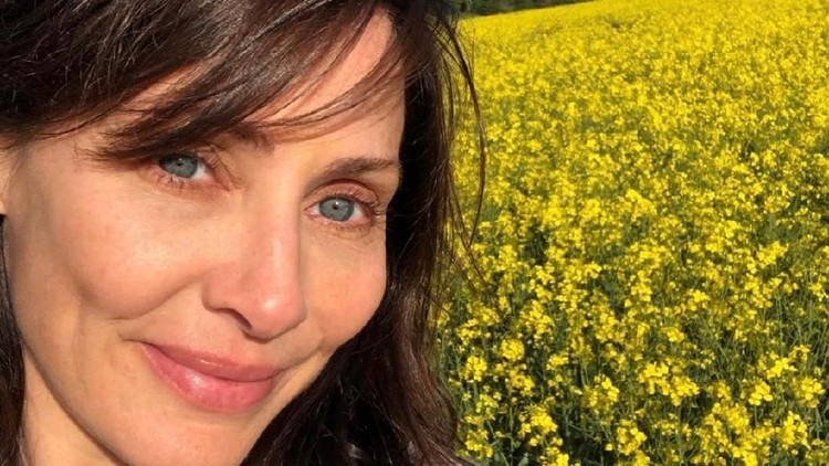 Natalie Imbruglia melahirkan putra pertama di usianya yang ke 44. Ini adalah hal yang paling ia nantikan lho, Bun.
