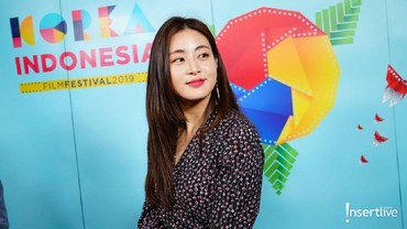 Mendadak Umumkan Pernikahan, Kang Sora Tulis Surat untuk Fans