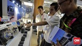FOTO: Pameran Hari Listrik Nasional ke-74 Masyarakat Ketenagalistrikan Indonesia (MKI) menggelar Seminar dan Pameran Hari Listrik Nasional ke-74 di Jakarta Convention Center (JCC), Rabu (9/10).