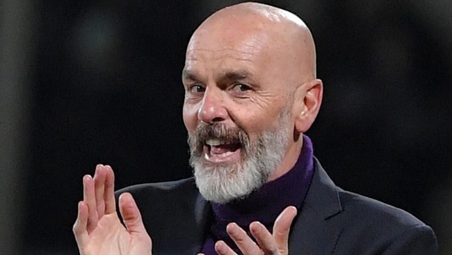 AC Milan mengumumkan telah mencapai kesepakatan perpanjangan kontrak dengan pelatih Stefano Pioli hingga 2022.
