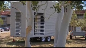 VIDEO: Australia Buat Rumah Mini Anti Bencana Alam