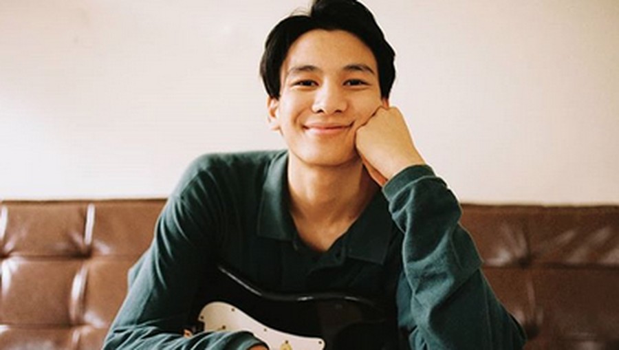 Phum Viphurit Phum Viphurit