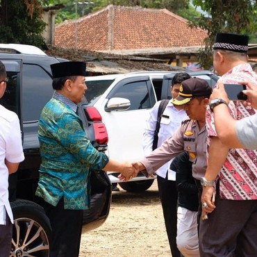 Lindungi Wiranto yang Kena Tusuk, Kaprolsek Menes Terluka