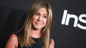 Raih Gelar 'Ikon', Jennifer Aniston Kenang Serial Friends
