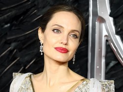 Angelina Jolie Ungkap Kehidupannya Bersama 6 Anak Selama Lockdown