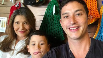 Artis & Eks Suami Akur Urus Anak Usai Cerai