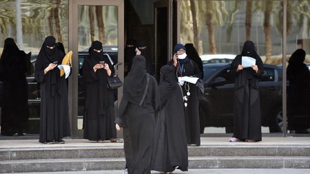 Berita Harian Arab Saudi Cnn Indonesia