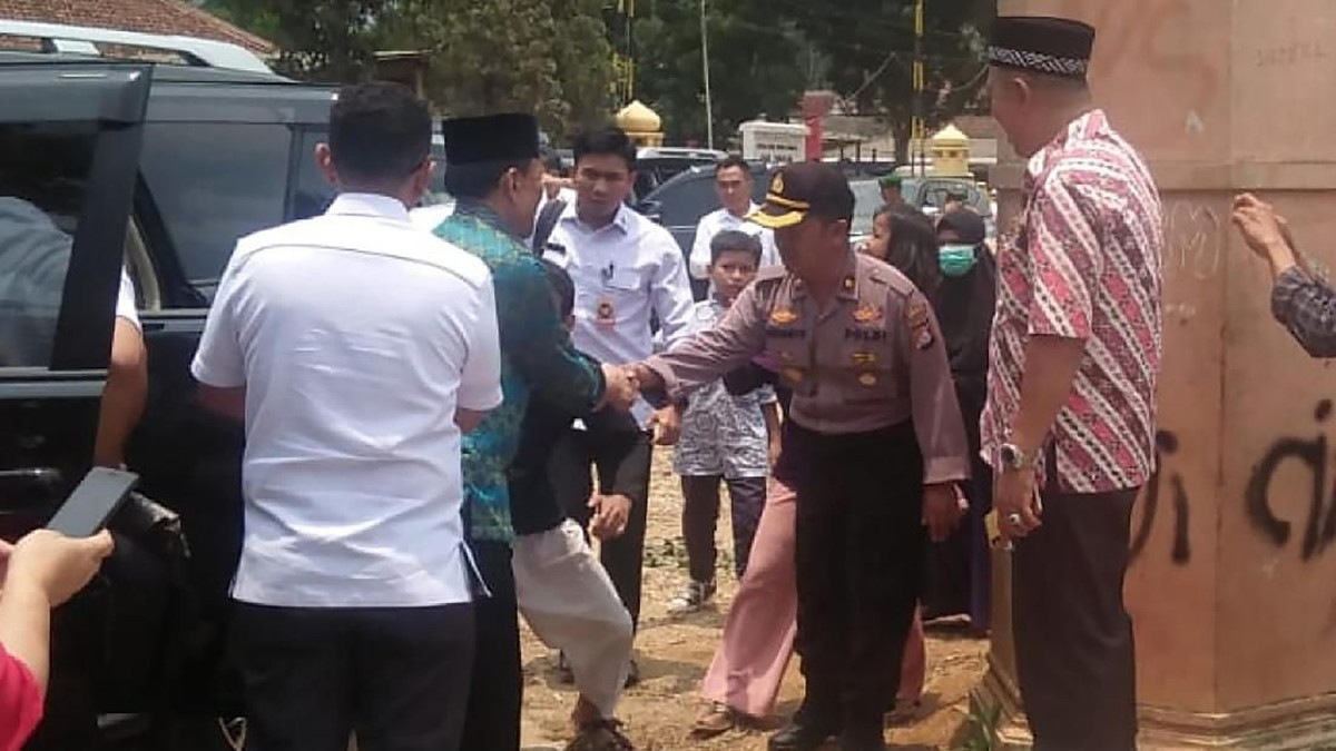 FOTO : Wiranto Ditikam di Pandeglang