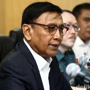 Pelaku Penusukan Wiranto Adalah Suami Istri