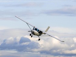 Langgar Aturan Lintas Udara, Pilot Remaja Ditahan