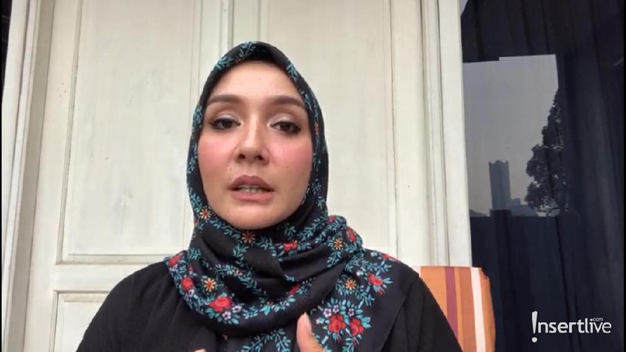 Intan Erlita ikut menanggapi kasus penusukan Wiranto.