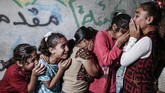 Nyalang: Isak Lara Usai Prahara Peringatan Yom Kippur di Israel hingga potret kesedihan keluarga Alaa Hamdan yang tewas oleh tentara Israel, mengisi foto pilihan CNNIndonesia.com pekan ini.
