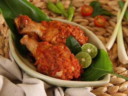 Resep Ayam Rica-rica Kemangi, Masakan Tradisional yang Pedas Mantap