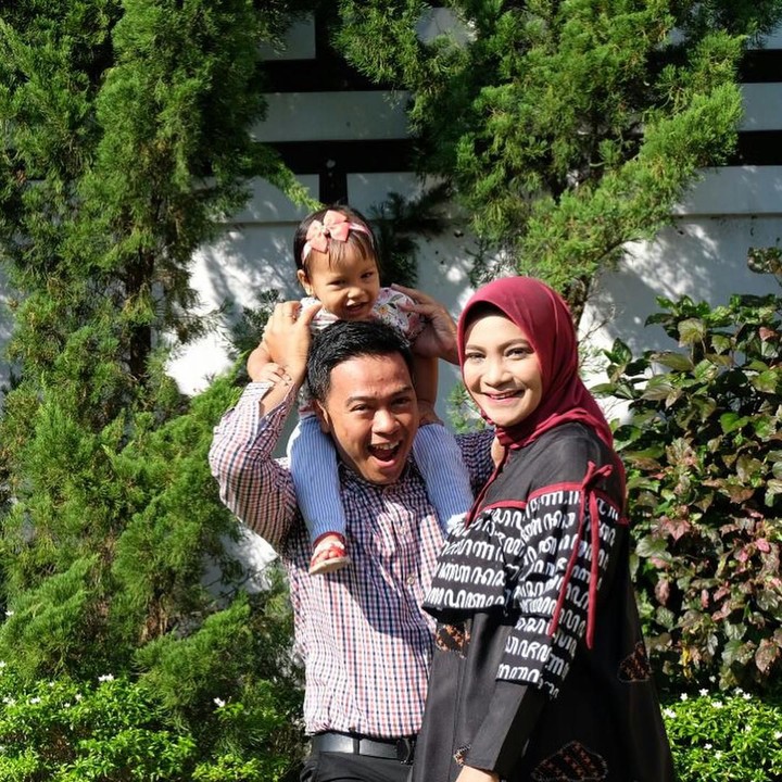 Semoga sehat selalu ya, Hanum Rais dan keluarga. (Foto: Instagram @hanumrais)