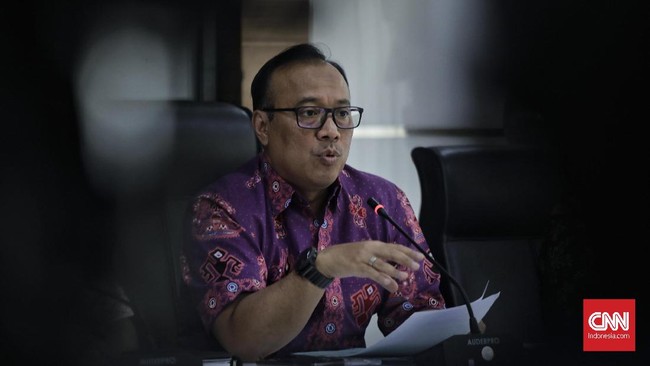 Kadiv Humas Mabes Polri Irjen Pol Dedi Prasetyo mengatakan kasus penembakan Brigadir J terus diproses meski Bharada E meminta perlindungan LPSK.