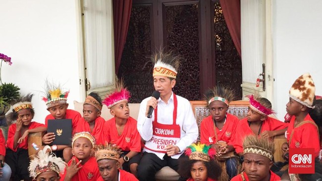Presiden Jokowi menyebut bakal mengajak siswa-siswi SD asal Papua mengunjungi sejumlah tempat di Jakarta, seperti Monas, Dufan, GBK, hingga mencoba MRT.