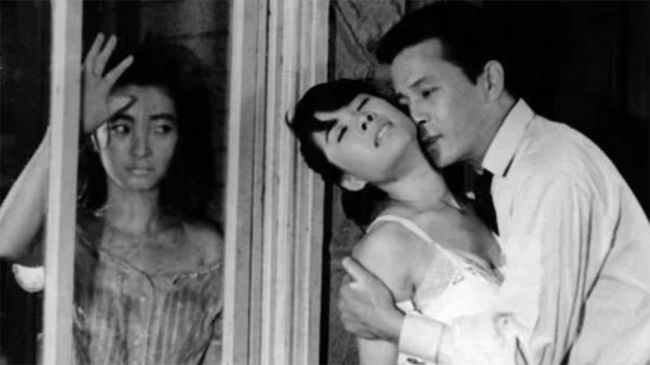 Selama 100 tahun perfilman Korea berjalan, sejumlah film menjadi legenda dan menggambarkan perjalanan industri tersebut.