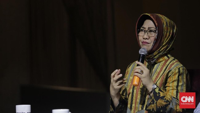 Peneliti Politik BRIN, Siti Zuhro mengatakan masyarakat tidak boleh menyerahkan proses politik sepenuhnya kepada partai jika ingin mencari sosok pemimpin.