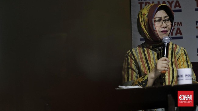 Peneliti LIPI Siti Zuhro menyebut soal isu radikalisme bukan permasalahan pokok yang dihadapi Indonesia, namun ketimpangan sosial ekonomi yang sangat serius.