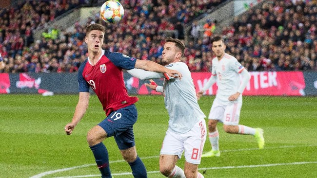 Timnas Spanyol gagal meraih kemenangan usai ditahan imbang Norwegia 1-1 dalam kualifikasi Piala Eropa 2020 di Stadion Ullevaal, Minggu (13/9) dini hari WIB.
