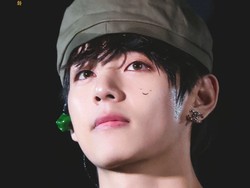 V BTS Terlalu Tampan, Bagian Wajahnya Ini Sulit Ditiru Lewat Oplas
