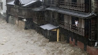 Topan Hagibis Jepang, Gelandangan Ditolak Masuk Pengungsian