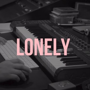 Lirik Lonely - 2NE1