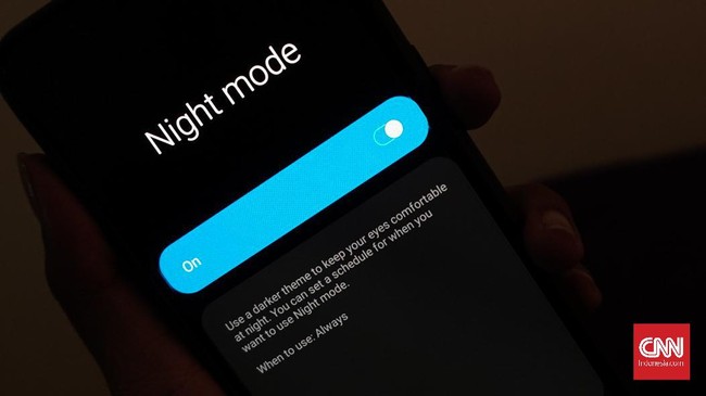 Sejumlah pengguna Android dan iOS dilaporkan akan mendapat kesempatan untuk mencoba fitur mode gelap atau dark mode Facebook.