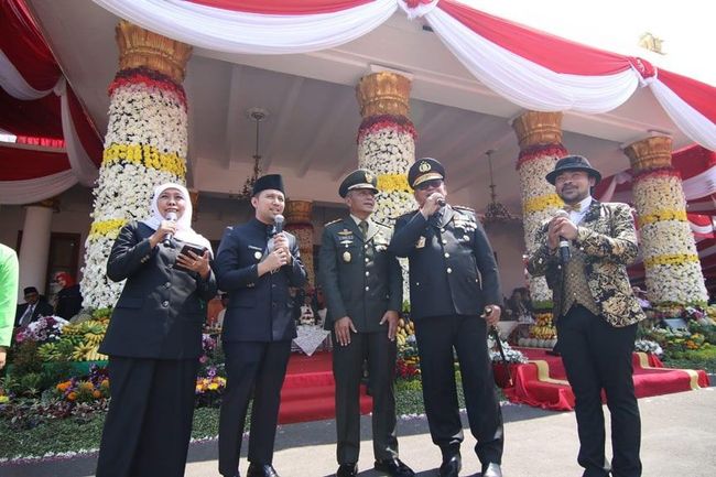 Di Hut Ke 74 Gubernur Jatim Rawat Persatuan Dan Kesatuan