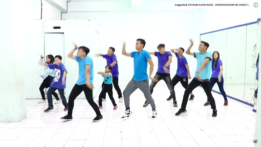 Deretan lagu yang tak dikenal dan kemudian viral di media sosial.