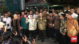 Beda Gaya Berburu Restu Prabowo dan Langkah Santai SBY