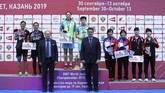 FOTO: Leo/Daniel Bawa Merah-Putih Berkibar di Rusia Leo Rolly Carnando/Daniel Marthin berhasil membawa bendera Merah-Putih ke tempat tertinggi di final Kejuaraan Dunia Badminton Junior.