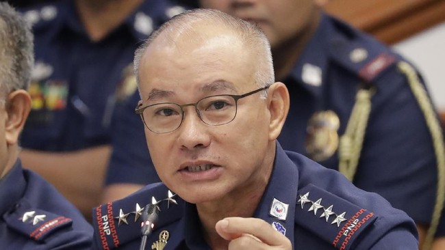 Eks Kepala Kepolisian Filipina, Jenderal Oscar Albayalde, terancam dijerat sangkaan gratifikasi dan mengedarkan narkoba dalam skandal narkotika sitaan.