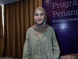 Zaskia Mecca Kritik Bangunkan Sahur Teriak di Toa Masjid, Ini Kata MUI