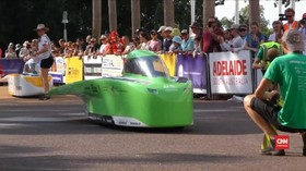 VIDEO: Balap Mobil Tenaga Surya