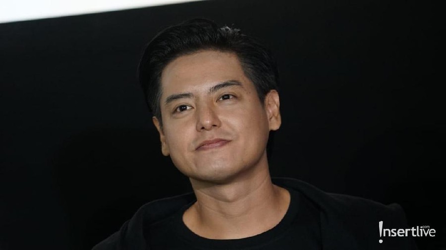 Gagal Menikah dengan Roger Danuarta Kisah cinta Sheila Marcia cukup panjang dan berliku.