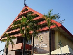 DPRD Potong Bankeu Rp 300 M di 2023 Agar Pemprov Sulsel Fokus Urusan Sendiri