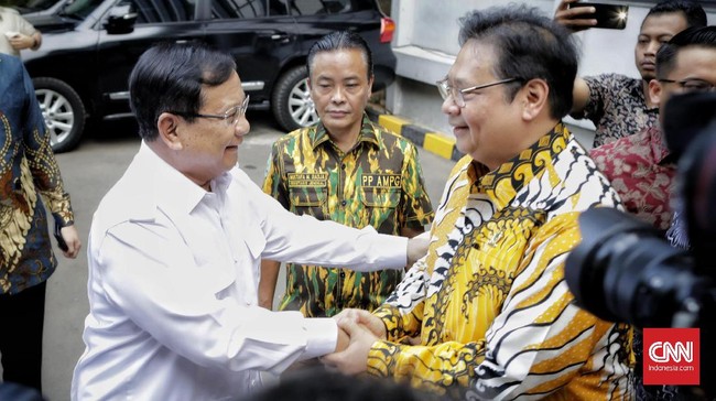 Partai Gerindra mengaku belum resmi mencalonkan Prabowo Subianto di Pilpres 2024, Partai Golkar hendak menduetkan Airlangga Hartarto-Anies Baswedan atau Ganjar.