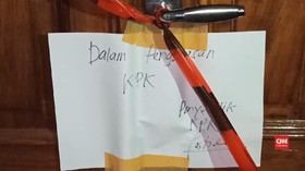 VIDEO: Ruang Kepala Dinas PUPR Disegel KPK