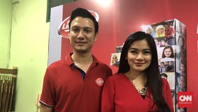 Cara Christian Sugiono dan Titi Kamal Ajak Anak Hidup Bersih