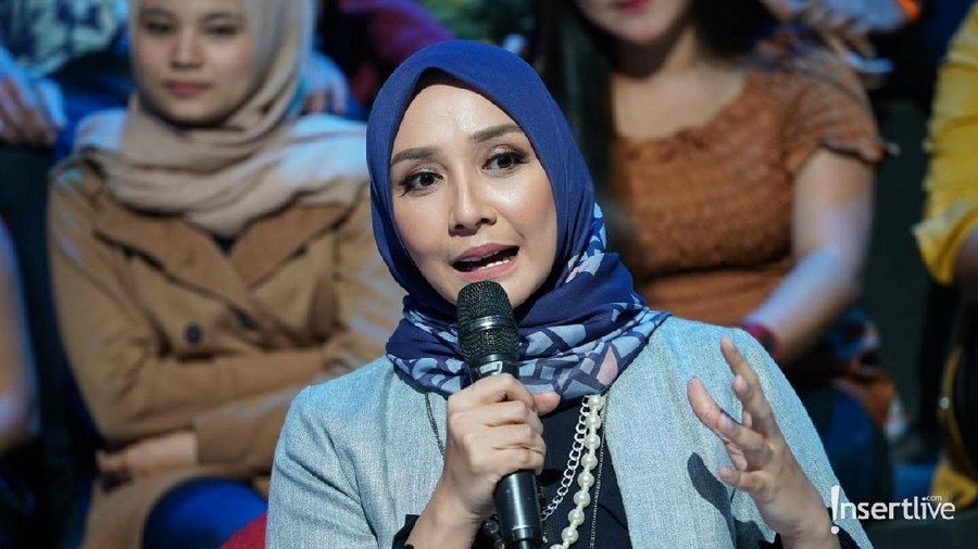 Saran dari Psikolog soal Menjaga Hubungan Rumah Tangga Saran dari psikolog agar rumah tangga tetap harmonis dan tidak ada pelakor.