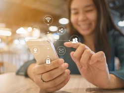 Menkominfo Ungkap Cara Kerja Pusat Pantauan Layanan Internet Cs