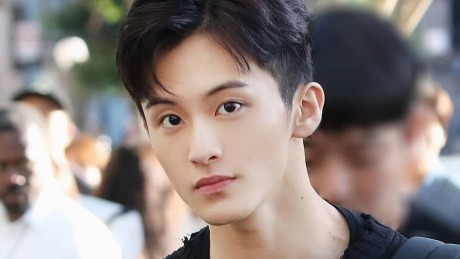 2. Mark NCT Siapa saja mereka? Berikut Insertlive sajikan informasinya.